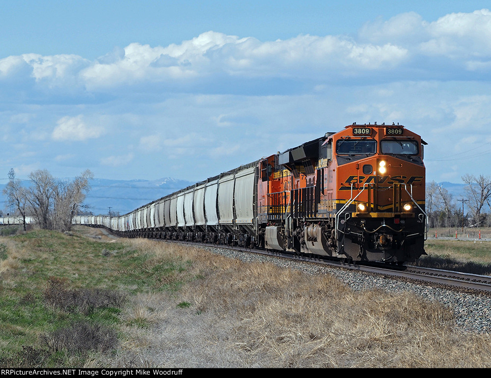 BNSF 3809